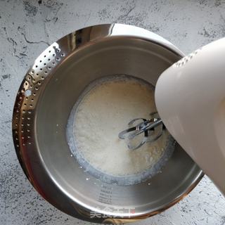 圣诞老人草莓蛋糕卷的做法步骤:24