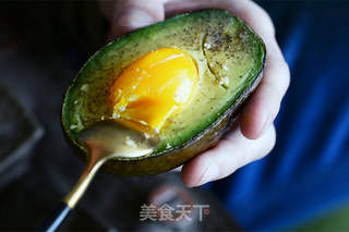 双旦吃颗特别的牛油果烤鸡蛋的做法步骤:6
