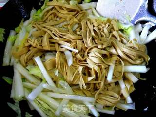 大白菜烧豆腐丝的做法步骤:9