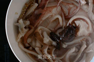 冬天最爱吃重口味烤鱿鱼了的做法步骤:4