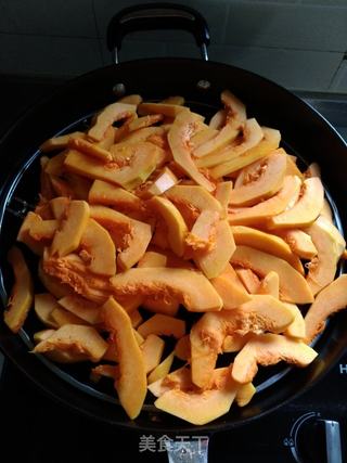 南瓜面鱼的做法步骤：1