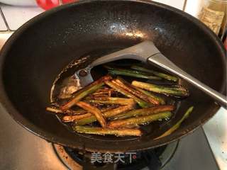 冬笋烧红极参的做法步骤:5