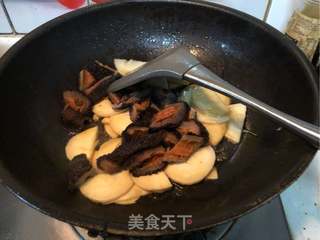 冬笋烧红极参的做法步骤:10