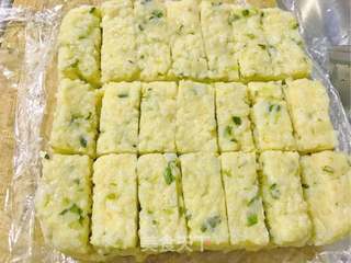 土豆邂逅隔夜饭的做法步骤:16