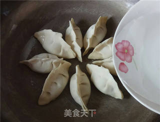 煎饺的做法步骤:8