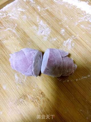 紫薯玫瑰馒头的做法步骤:9