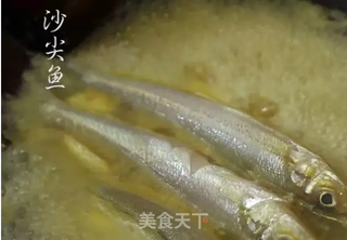 潮音潮人:豆酱水煮沙尖鱼的做法步骤:5
