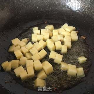 咖喱土豆焖饭的做法步骤:6