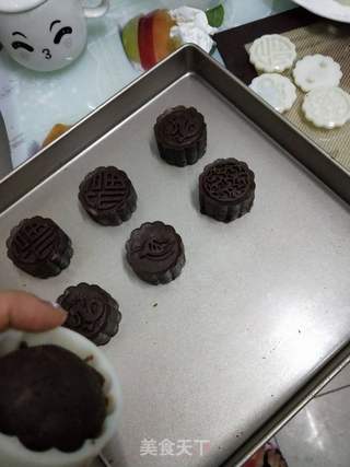 巧克力豆沙饼的做法步骤:8
