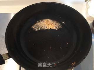 农家蒜苗胡萝卜炒鸡蛋的做法步骤：5