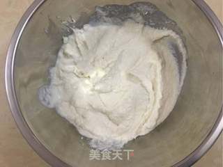 榴莲慕斯的做法步骤:3