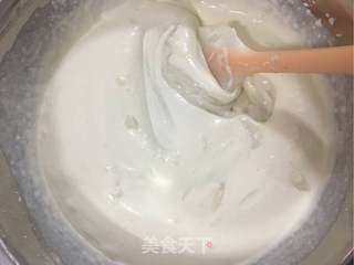 榴莲慕斯的做法步骤:8