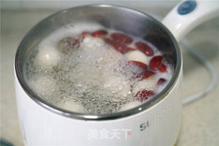 红枣圆子酒酿甜汤的做法步骤:5
