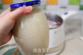 红枣圆子酒酿甜汤的做法步骤:6