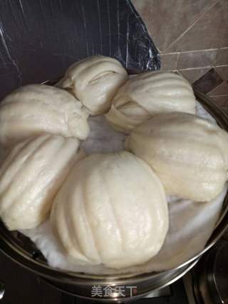 海螺花卷的做法步骤:7