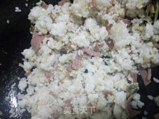 淡菜干培根炒饭的做法步骤:4