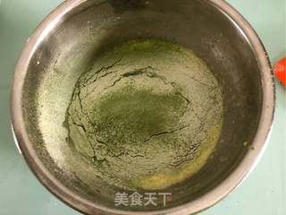 草莓抹茶蛋糕的做法步骤：3