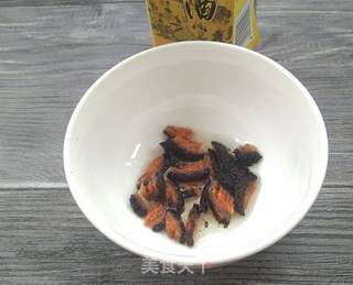 红极参炖蛋的做法步骤：6