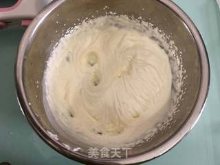 草莓抹茶蛋糕的做法步骤:12