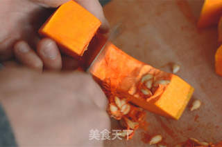 假日南瓜浓汤Holiday Squash Soup的做法步骤:2