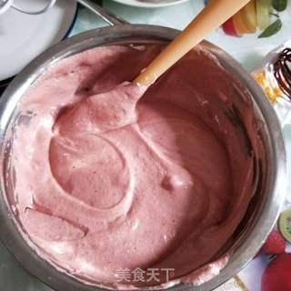 巧克力奶油水果蛋糕的做法步骤:13