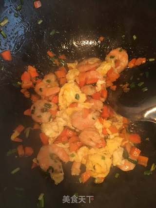 虾仁炒饭的做法步骤:3
