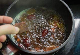 红枣桂香鸡蛋糖水的做法步骤:4