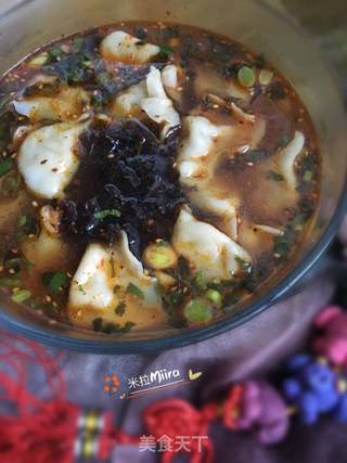 酸汤牛肉水饺的做法步骤:7