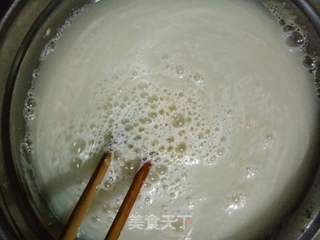 玉米面大饼的做法步骤:2