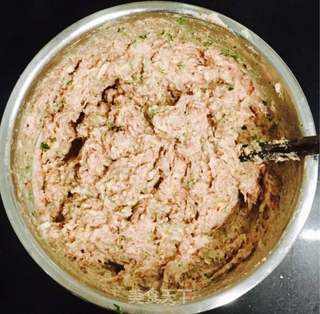 白菜羊肉水饺的做法步骤:5