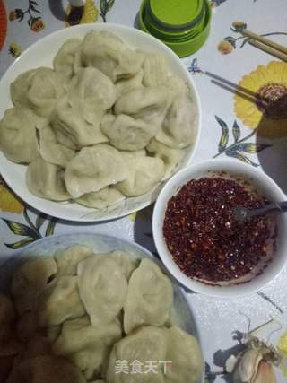 猪肉酸菜馅水饺的做法步骤:8