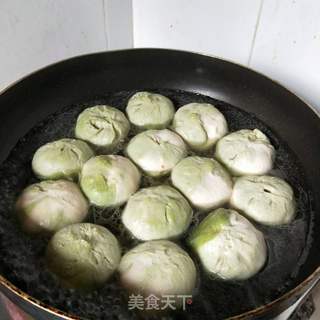 双色生煎包的做法步骤:13