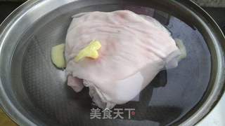 家庭版酱肘子的做法步骤:4