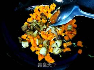 什锦炒饭的做法步骤:6