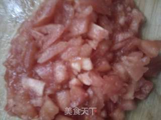 西红柿疙瘩汤的做法步骤：1