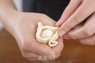 鲜肉月饼的做法步骤:13