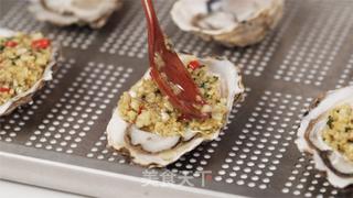 金蒜蒸牡蛎的做法步骤:6