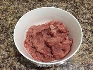 “御寒美食”红萝卜羊肉包子的做法步骤:2