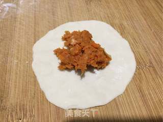 “御寒美食”红萝卜羊肉包子的做法步骤:8