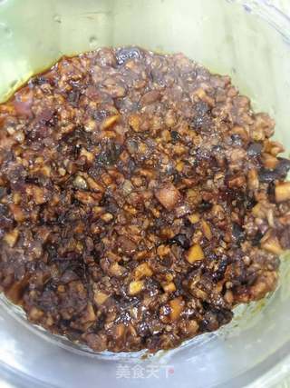 香辣香菇肉酱的做法步骤:8