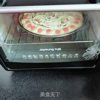 什锦披萨的做法步骤:11