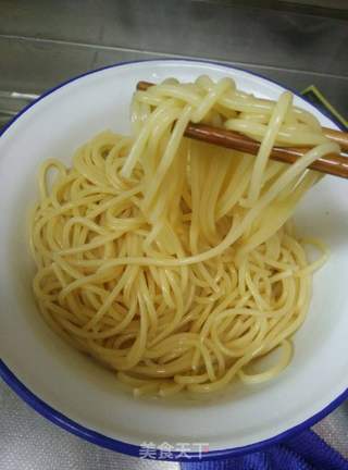 黑椒虾仁意面的做法步骤:6
