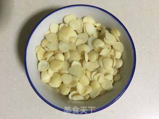 无油杏仁蛋糕的做法步骤:2