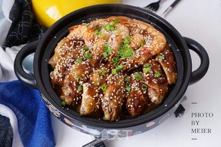 鸡翅鲜虾煲的做法步骤:16