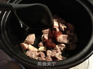 砂锅版红烧牛肉的做法步骤:5