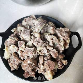 胡萝卜牛肉焖饭的做法步骤:6