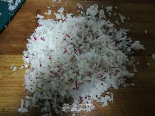 牛肉萝卜蒸饺的做法步骤:7