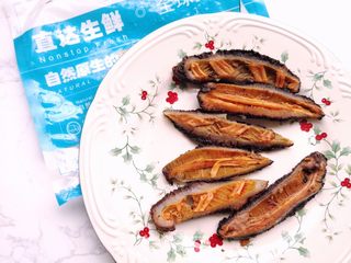 藜麦红极参沙拉的做法步骤:4