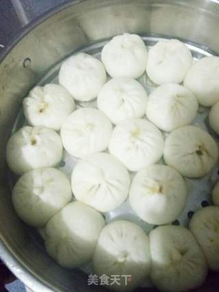 #御寒美食#洋葱牛肉包子的做法步骤:10