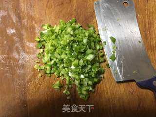青椒炒鸡蛋的做法步骤:4